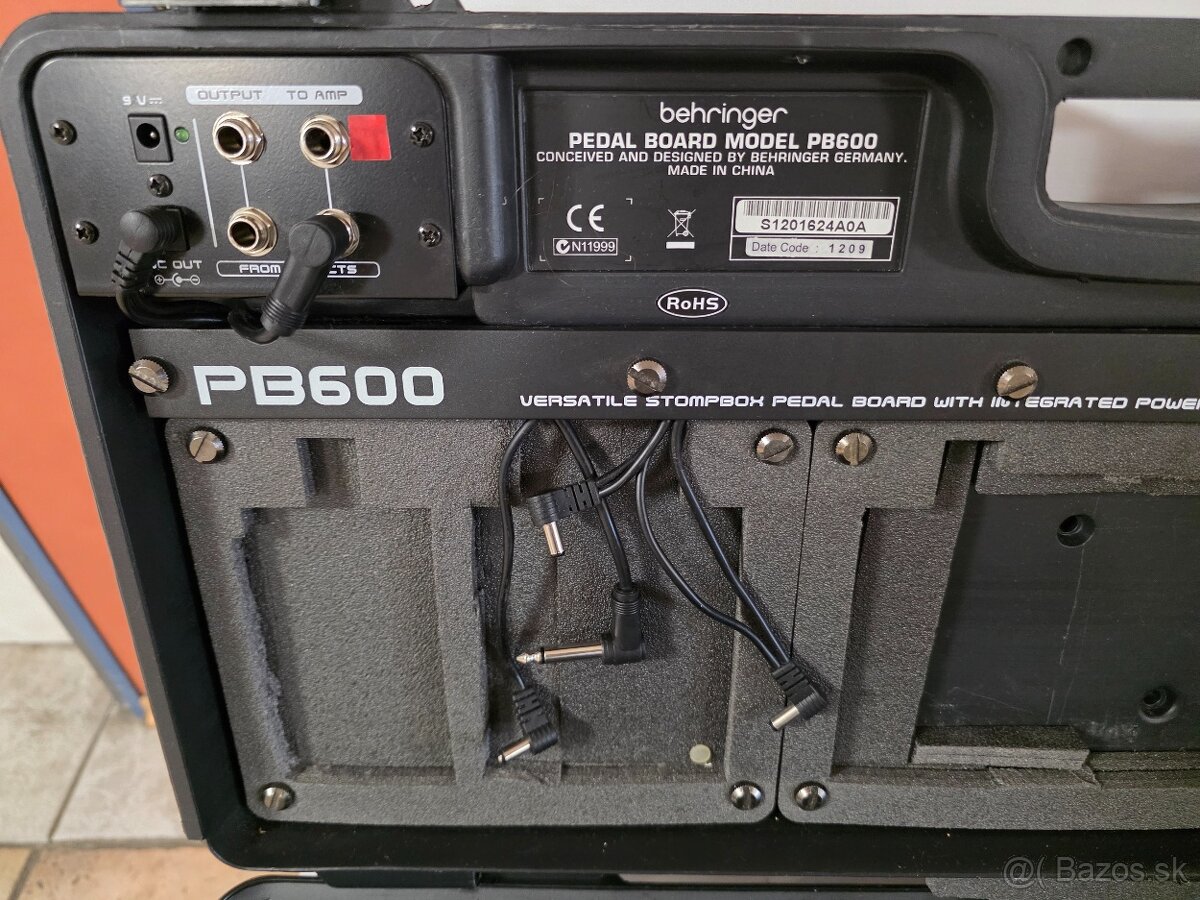 Pedalboard Behringer PB600 - 4