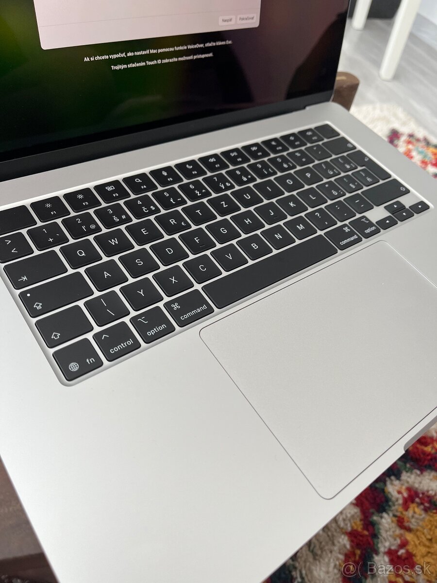 MacBook Air 15 M4 16GB 256GB - 4