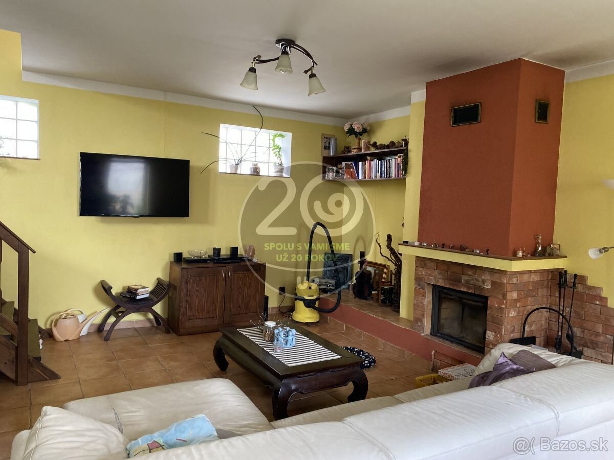 Dražba rodinného domu s garážou v obci Dobrohošť - 4