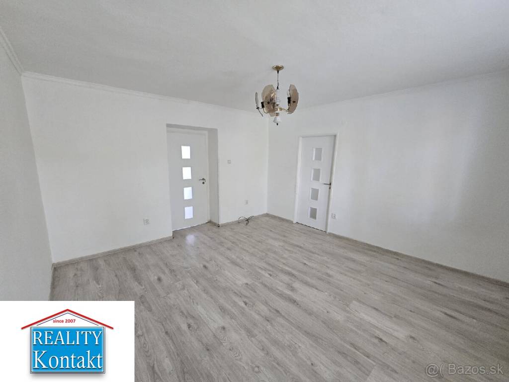 Rezervovaný Na prenájom 2-izbový byt v Nových Zámkoch - 4