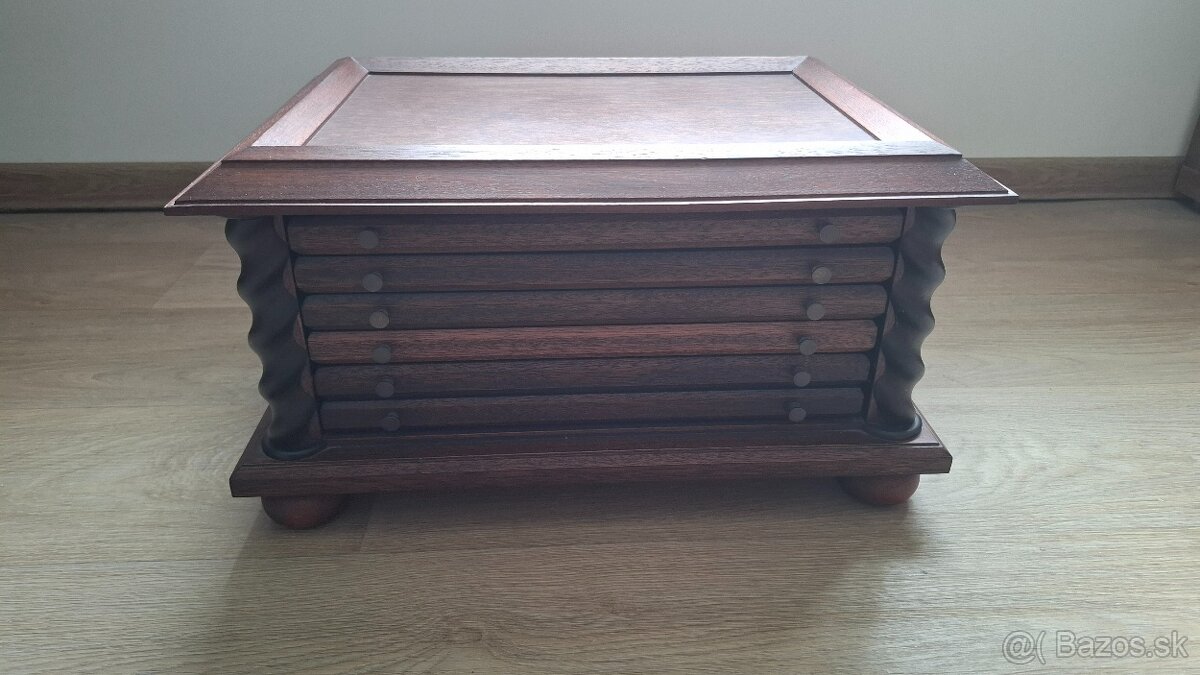 Drevená kazeta na 100 ks mincí - 4