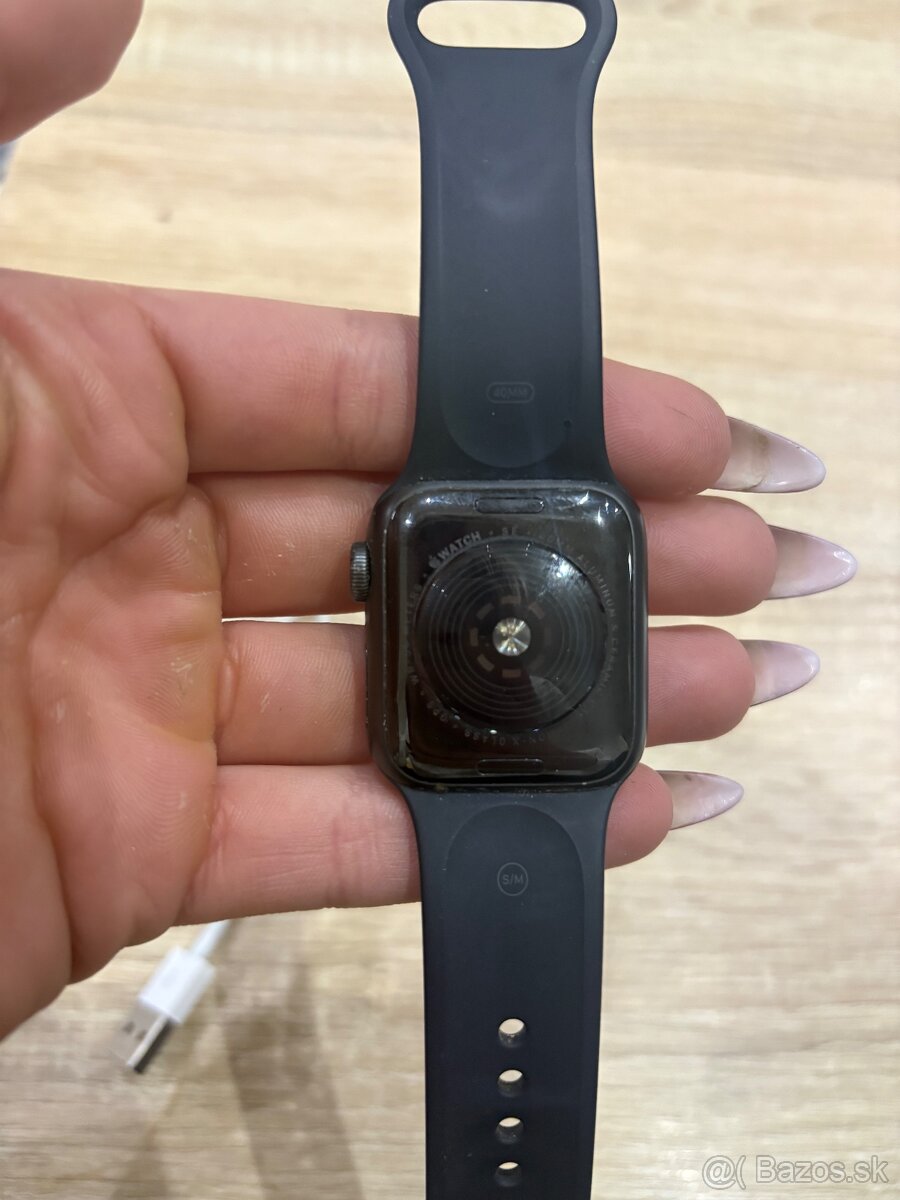 Apple watch se 40mm black - 4