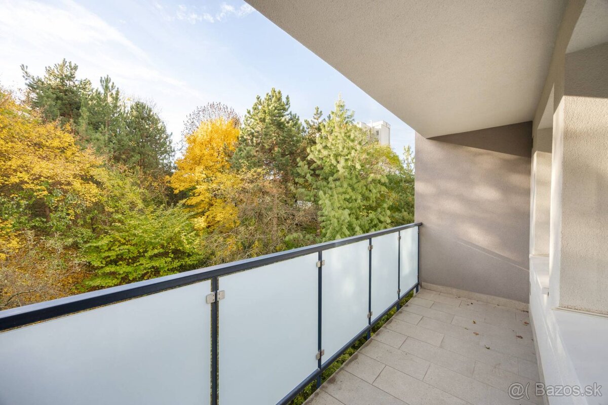 Priestranný 3-izbový byt s výhľadom do lesa - 4
