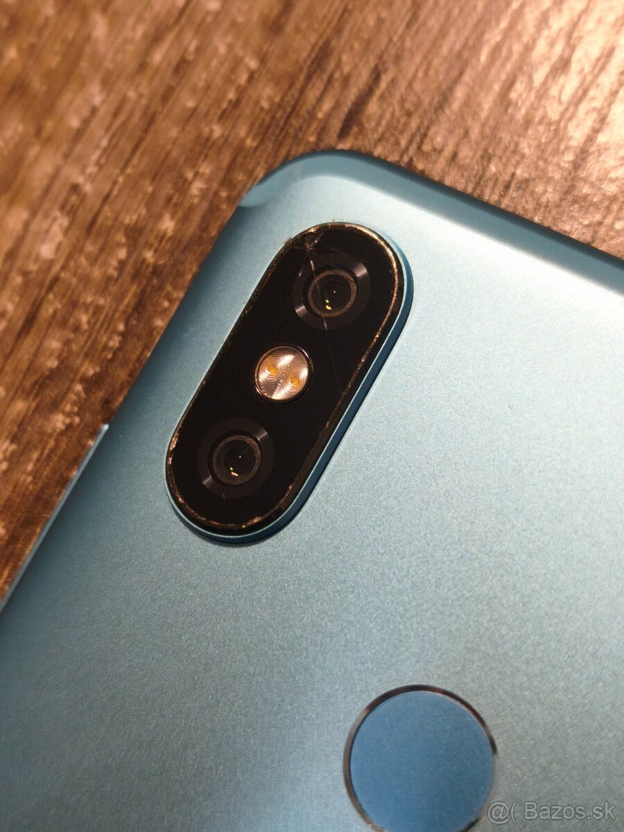 Xiaomi Mi A2 - 4