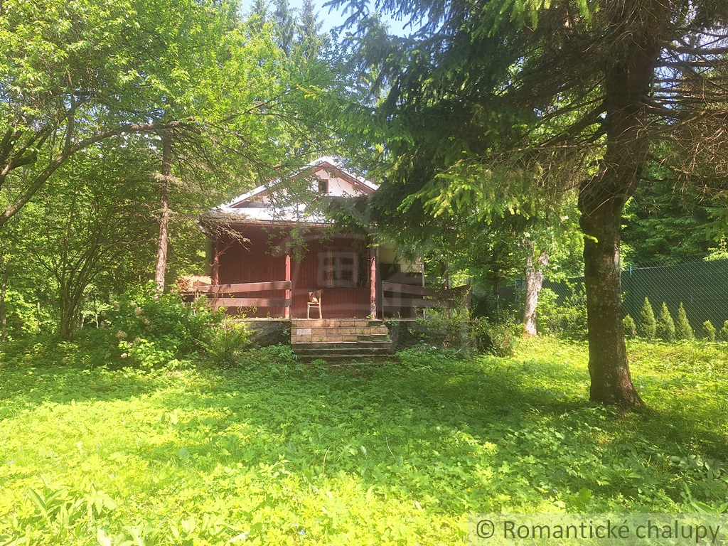 Netypická rekreačná chalupa na samote, pri cyklochodníku K - 4