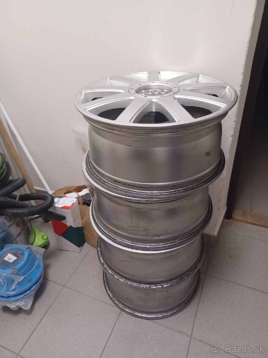 DISKY HLINIKOVE 17" ORIGINAL ALU DISK AUDI - 4