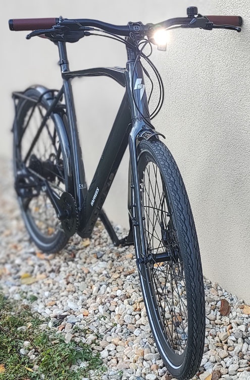 Mestský elektrobicykel 250W AKU 36V10Ah hydr brzdy nad 175cm - 4