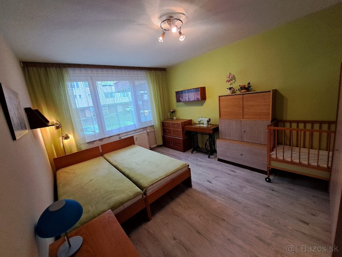 PRENÁJOM Priestranný 3-izbový byt na Severe, Prievidza - 4