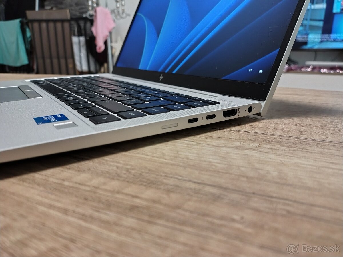 HP EliteBook 840 G8 i5/16GB/256GB SSD/Win11Pro - 4