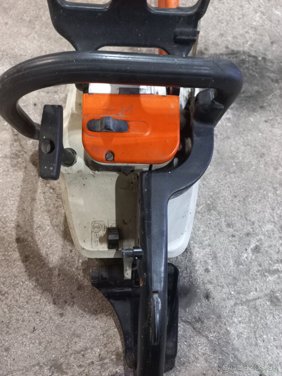 Stihl 011 AV - 4