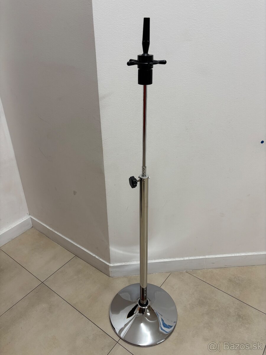 Stojan na cvičné hlavy - 4