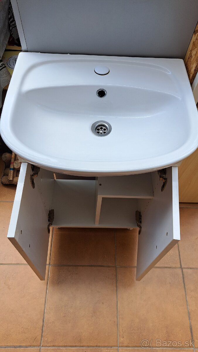 Umývadlo so skrinkou - 4