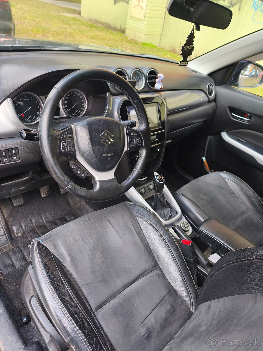 Suzuki Vitara 1,6 benzín 4#4 - 4