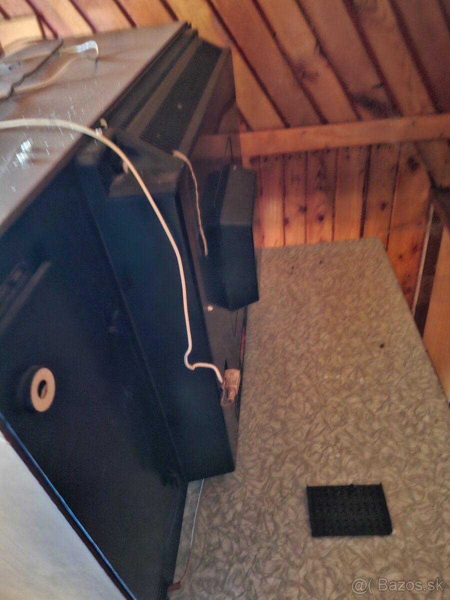 Televizor Tesla color 429 - 4