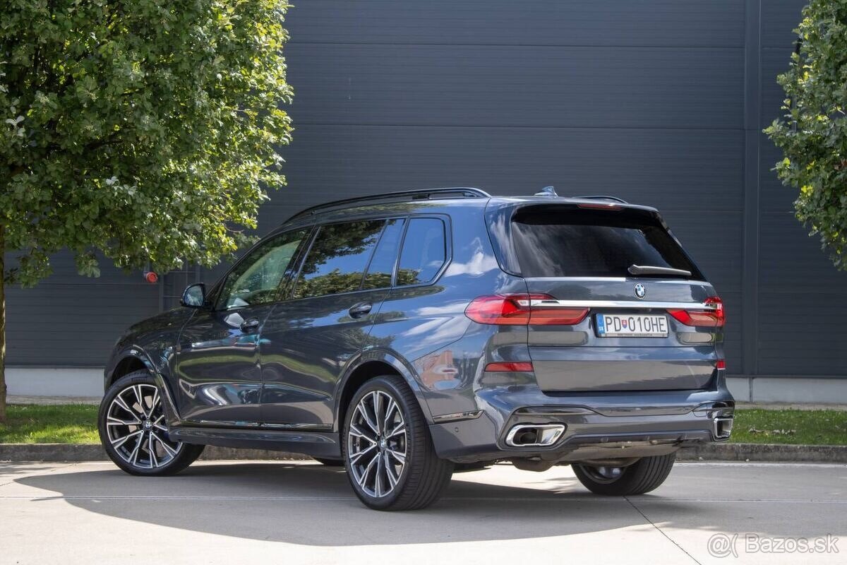 BMW X7 40d V ZÁRUKE - 4
