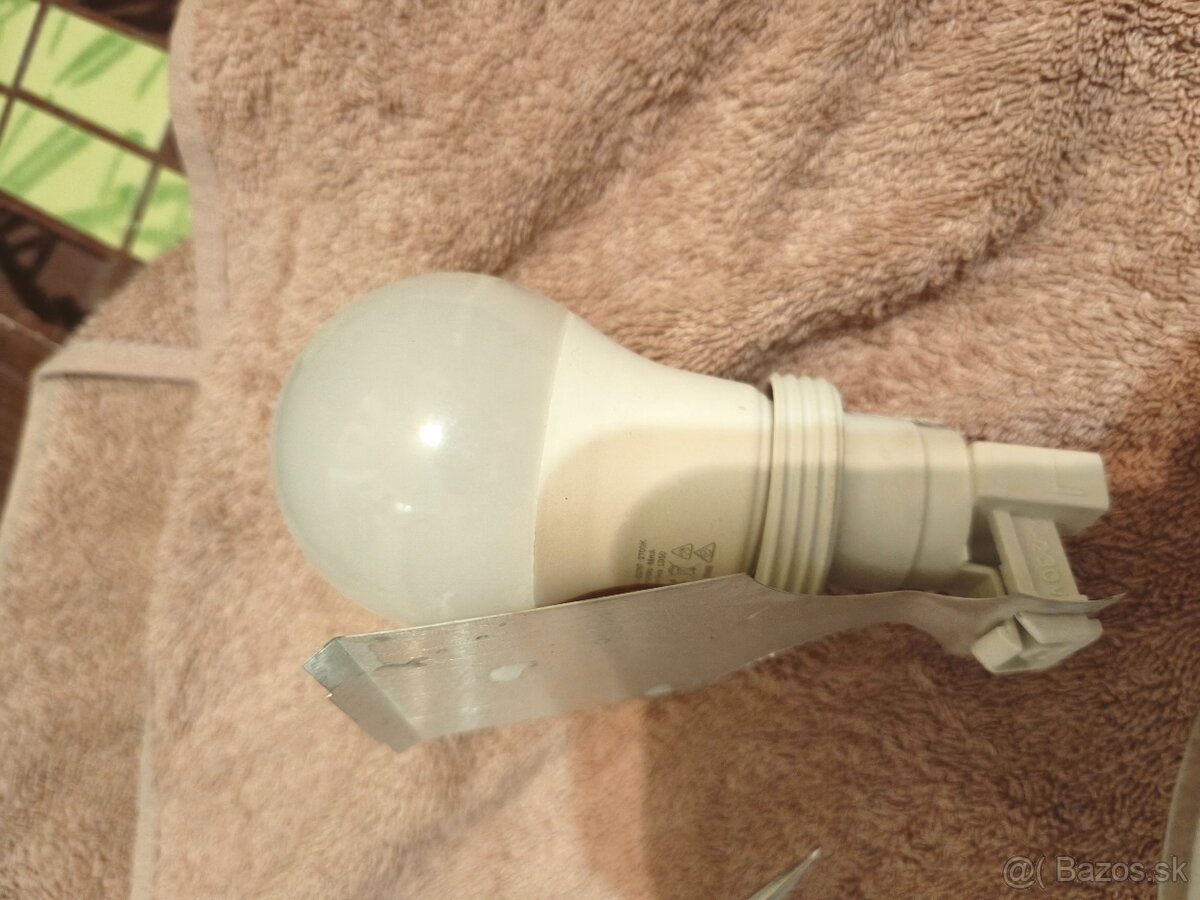Svietidlo nástenné stropné 60W, E27, 230V - 4
