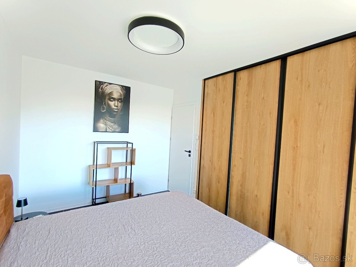 PREDAJ KRÁSNY 2-IZBOVÝ BYT BANSKÁ BYSTRICA - 4