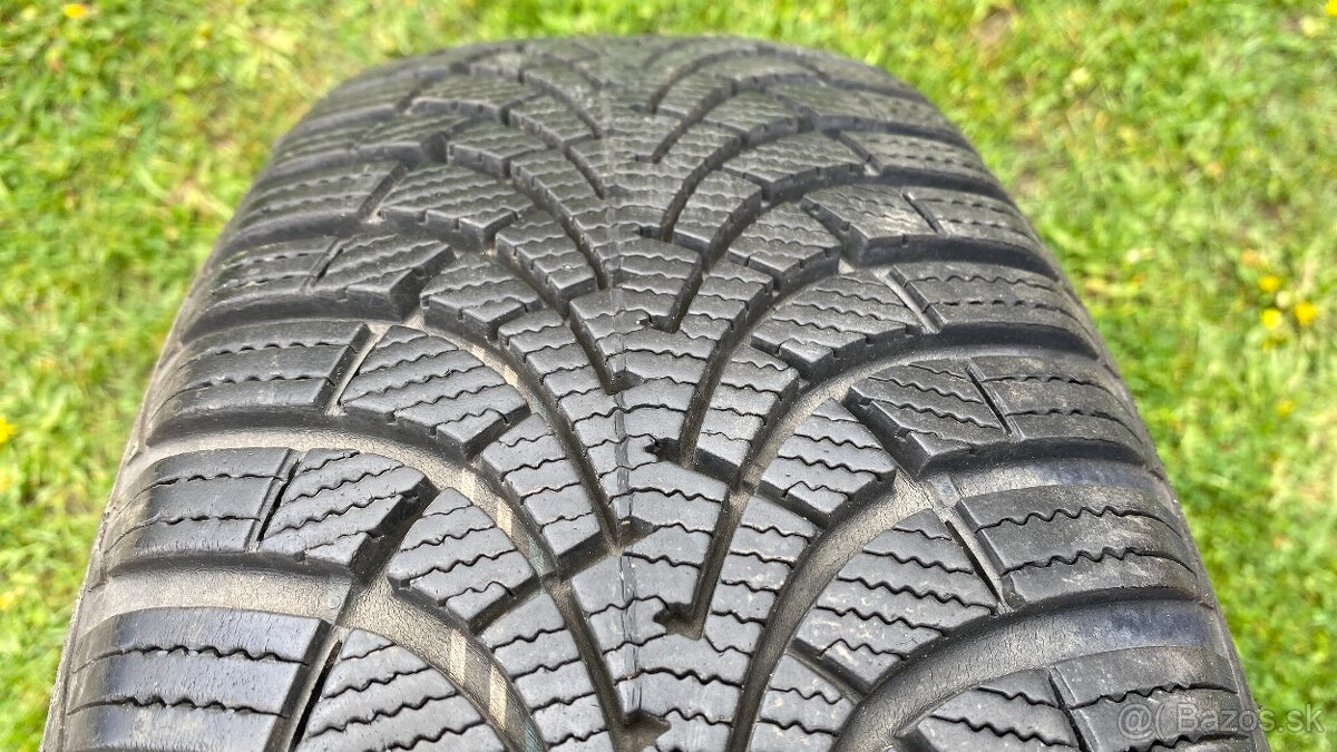 Zimné pneu Goodyear, 205/60 R16 - 4