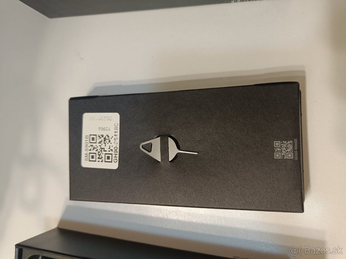 Samsung S22 256 GB - 4