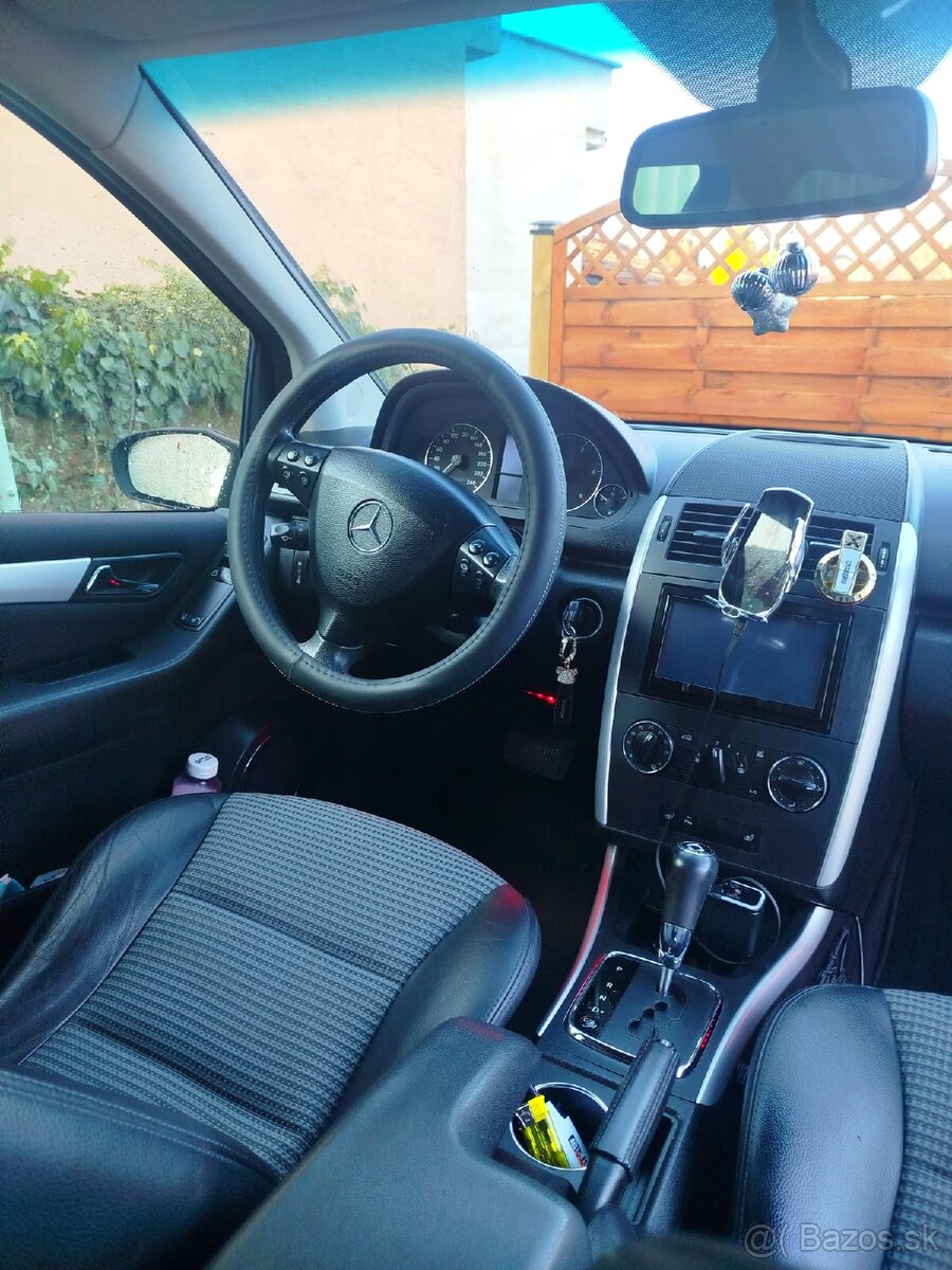 Mercedes Benz A170AT - 4