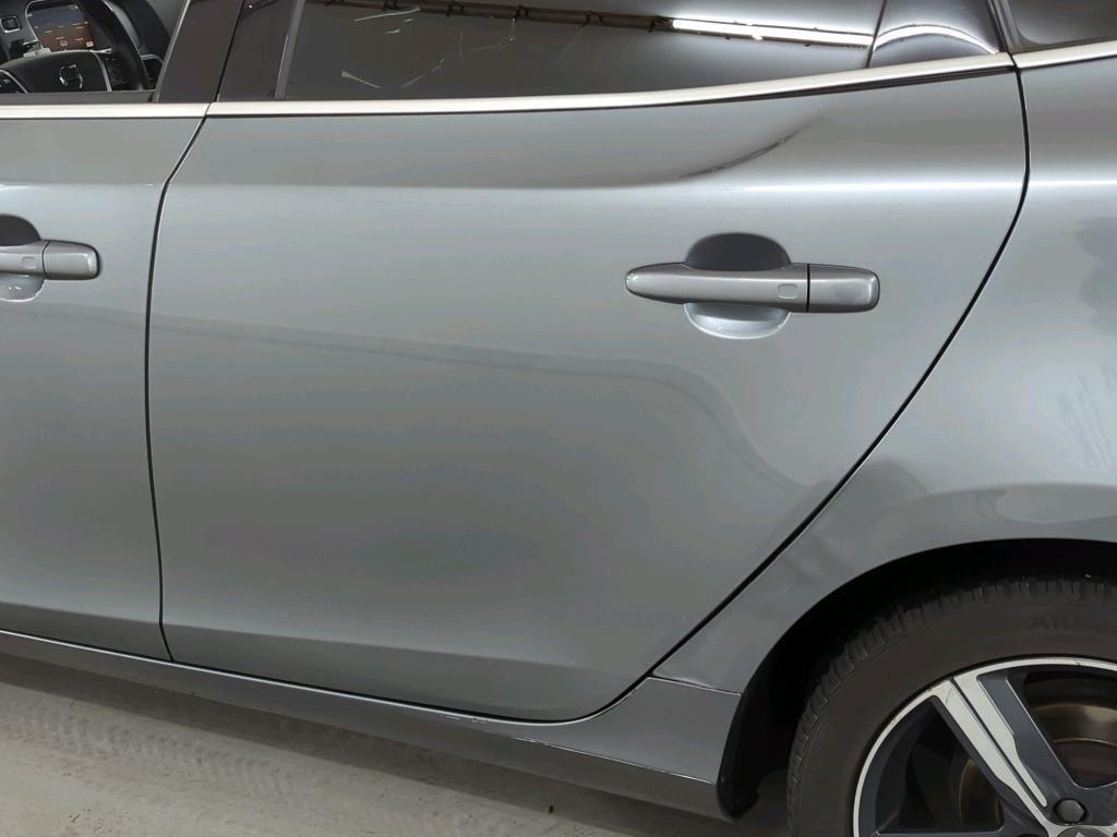 Volvo V40 R-design - 4