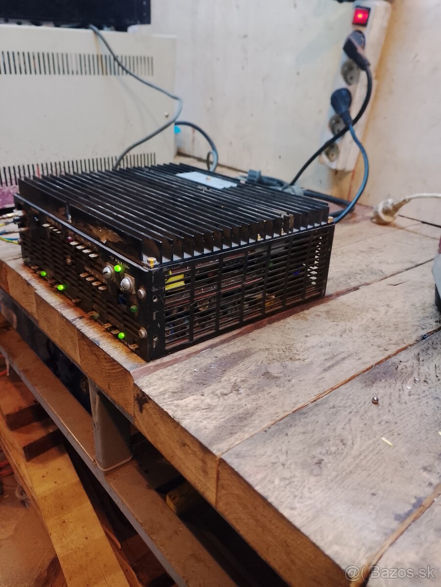 Stabilizovaný zdroj - 4