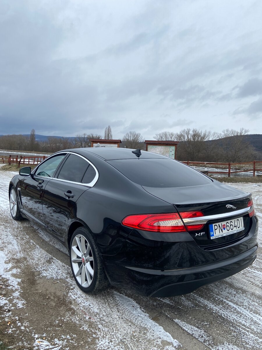 Jaguar XF 2,2d 147kw 2014 - 4