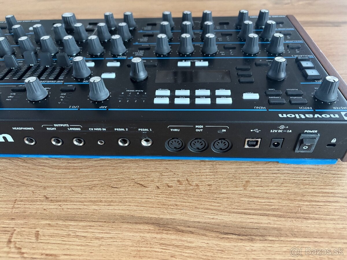Novation PEAK Polyphonic Syntetizátor s krytom - 4