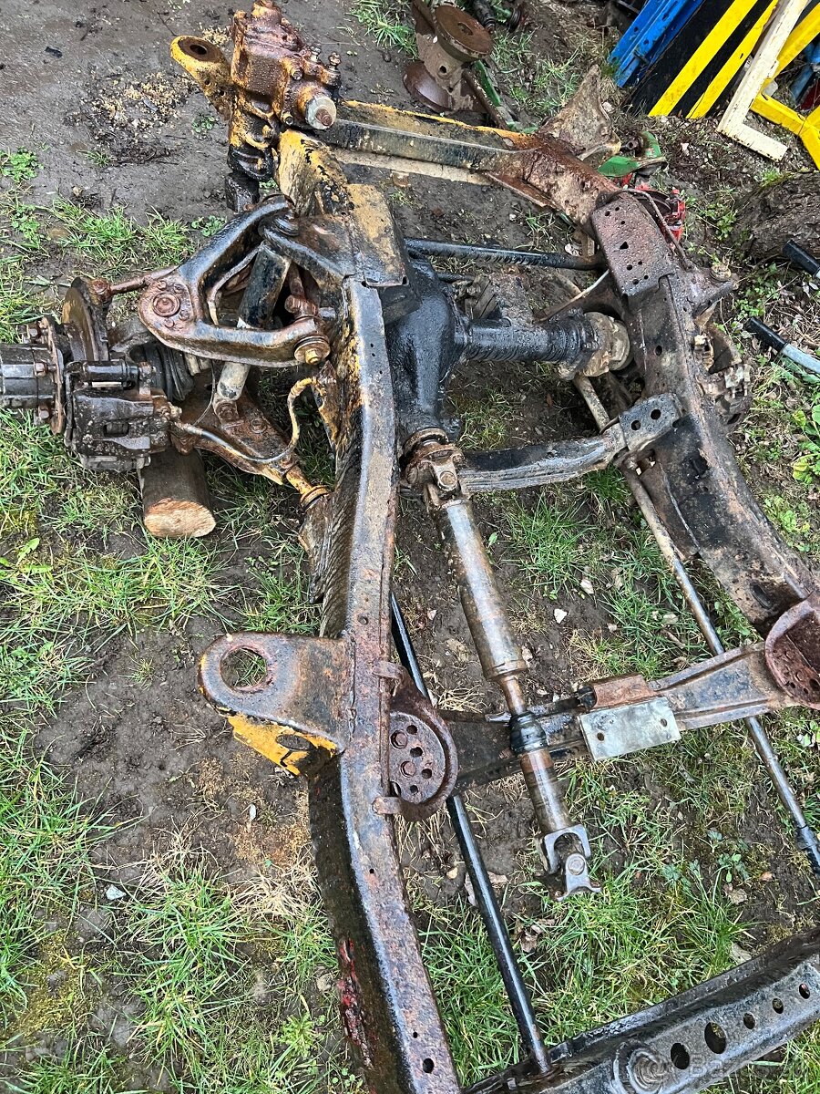 Nissan navara d21 - 4