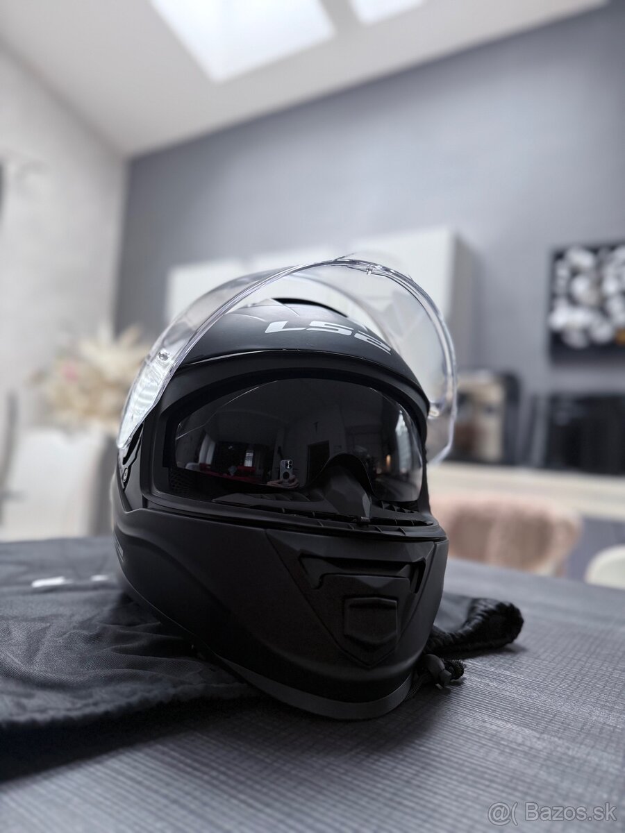 Integrálna prilba na motocykel - 4