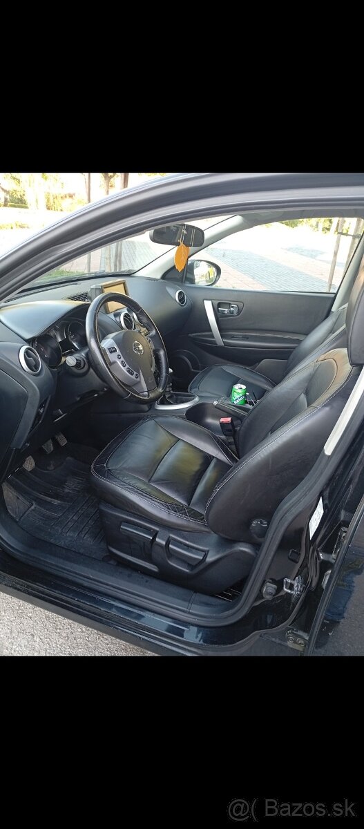 Nissan Qashqai - 4