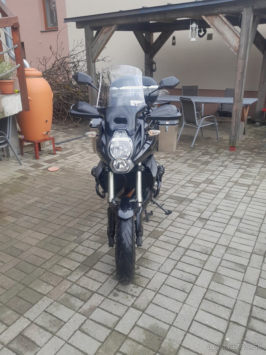Predám Kawasaki versys 650 - 4