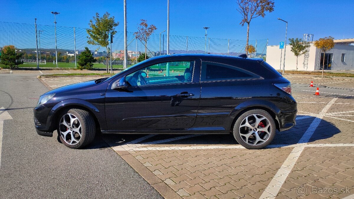 Predám Opel Astra H GTC 1.8 16V (103 kW, benzín) - 4