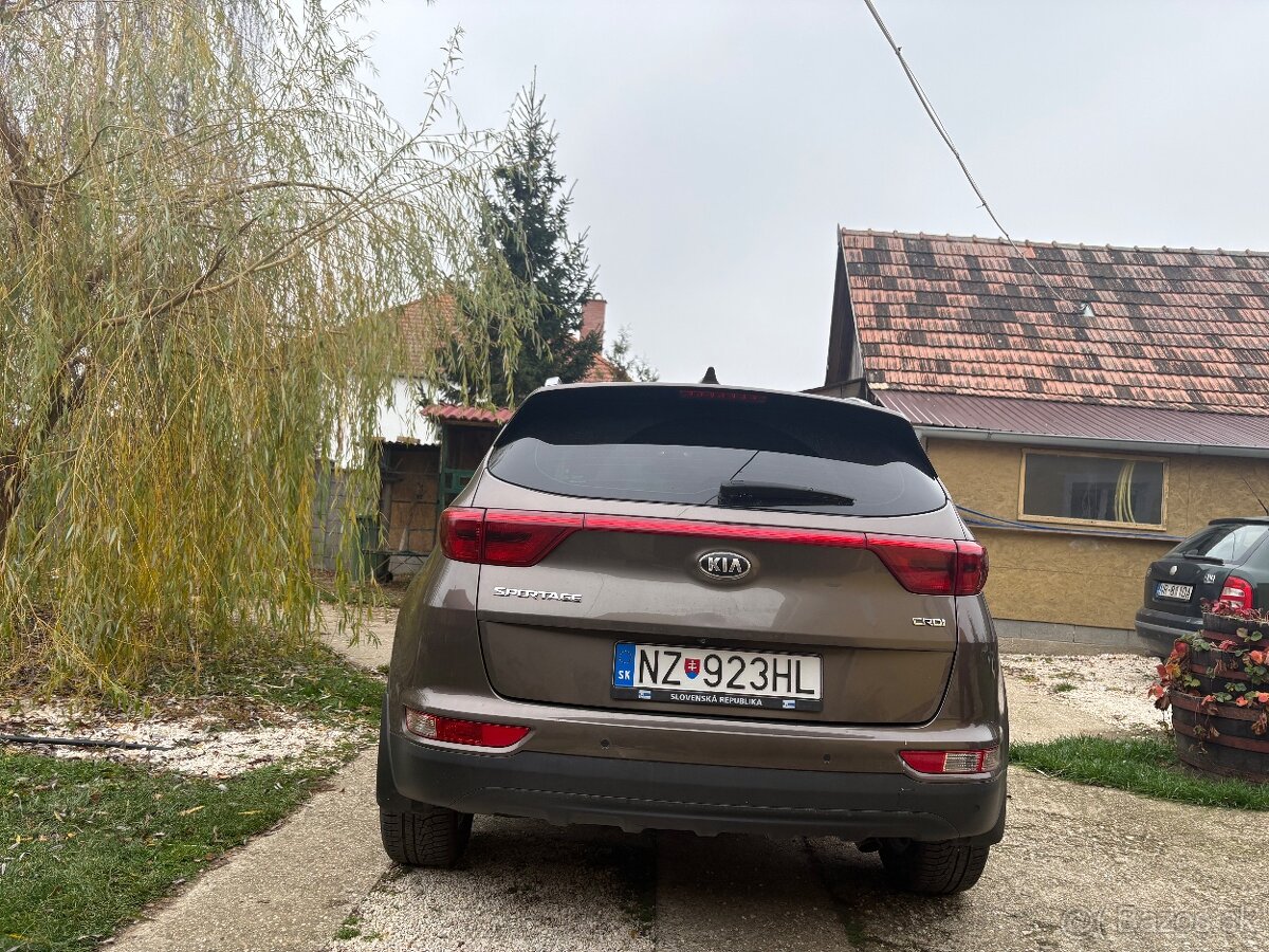 Kia Sportage 1.7 CRDi, 85 kW – 2016 - 4
