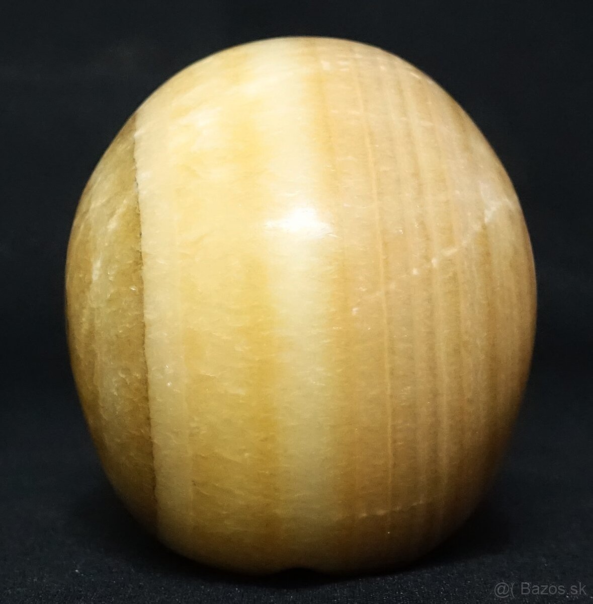 Vyrezávaná ľudská lebka z jaspisového krištáľu - 4