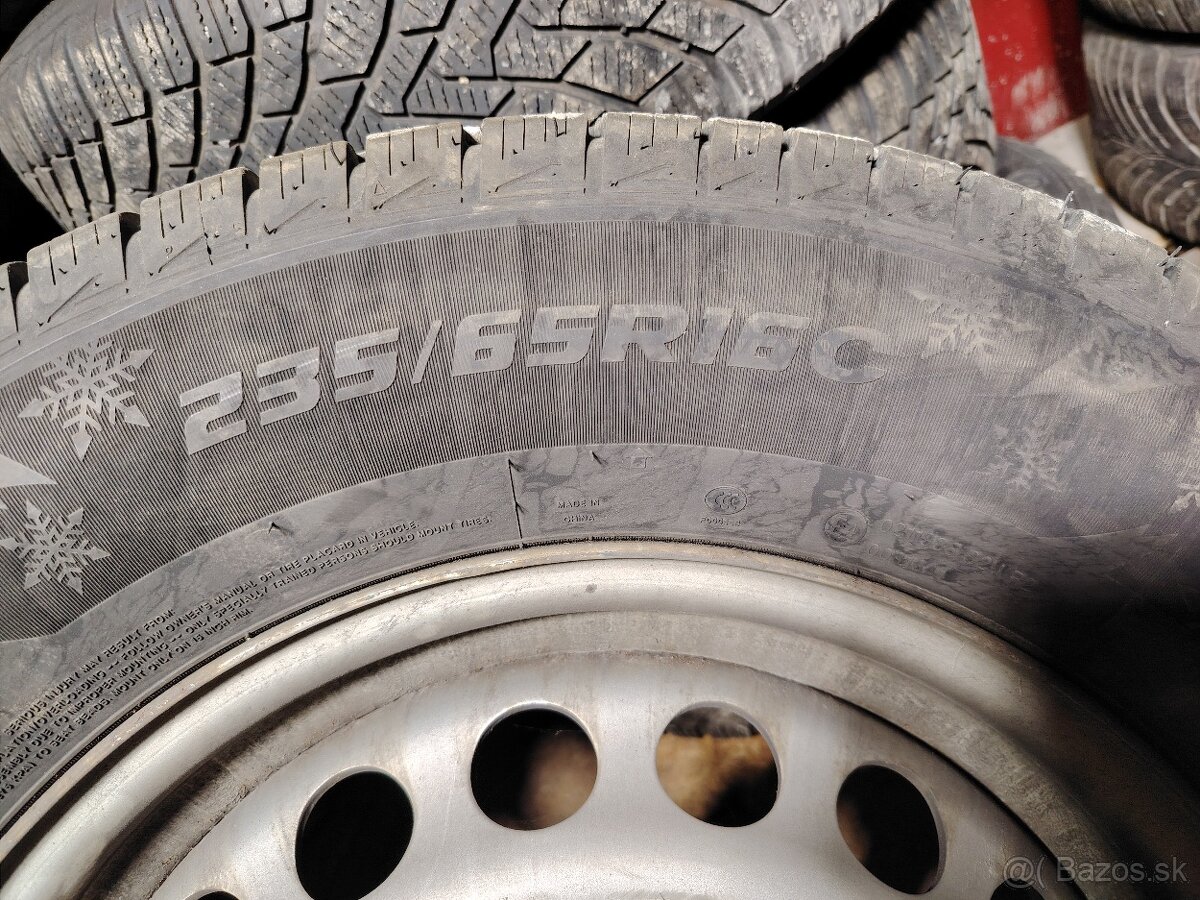 235/65R16C - 4