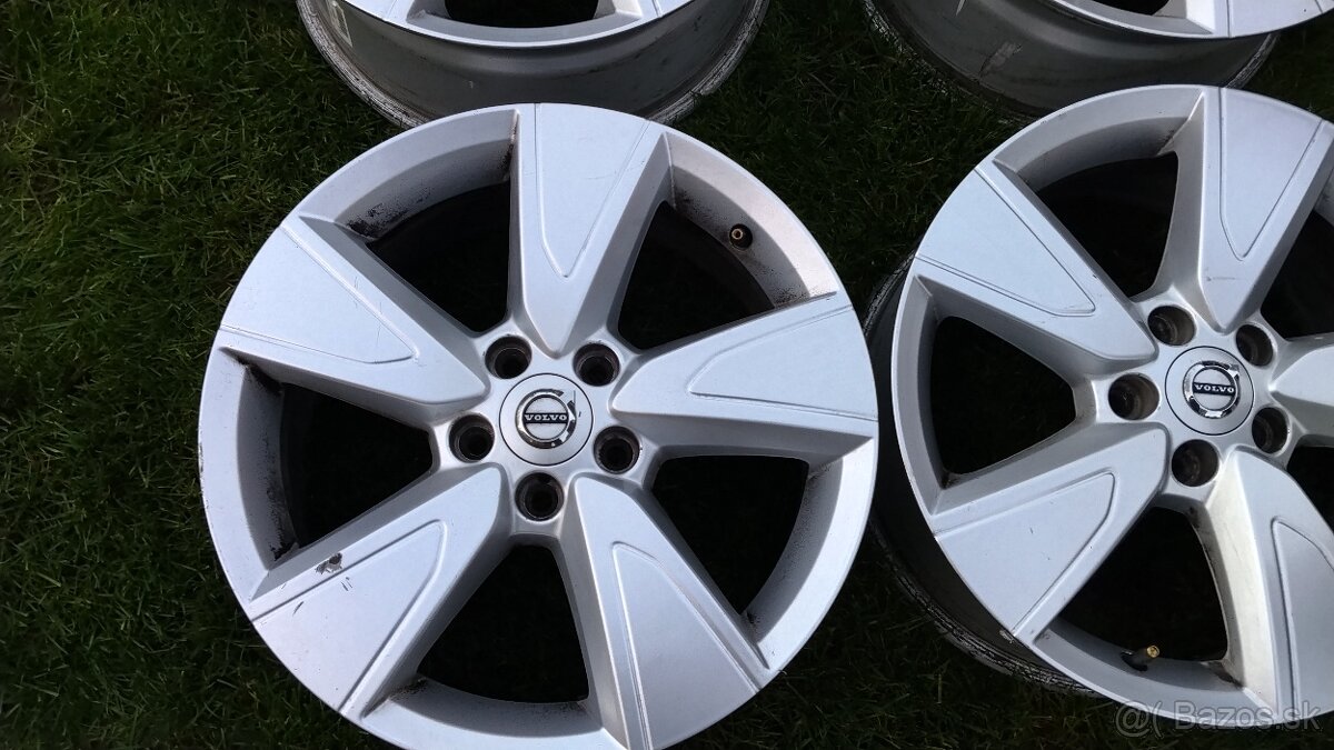 Originál elektróny Volvo - 4