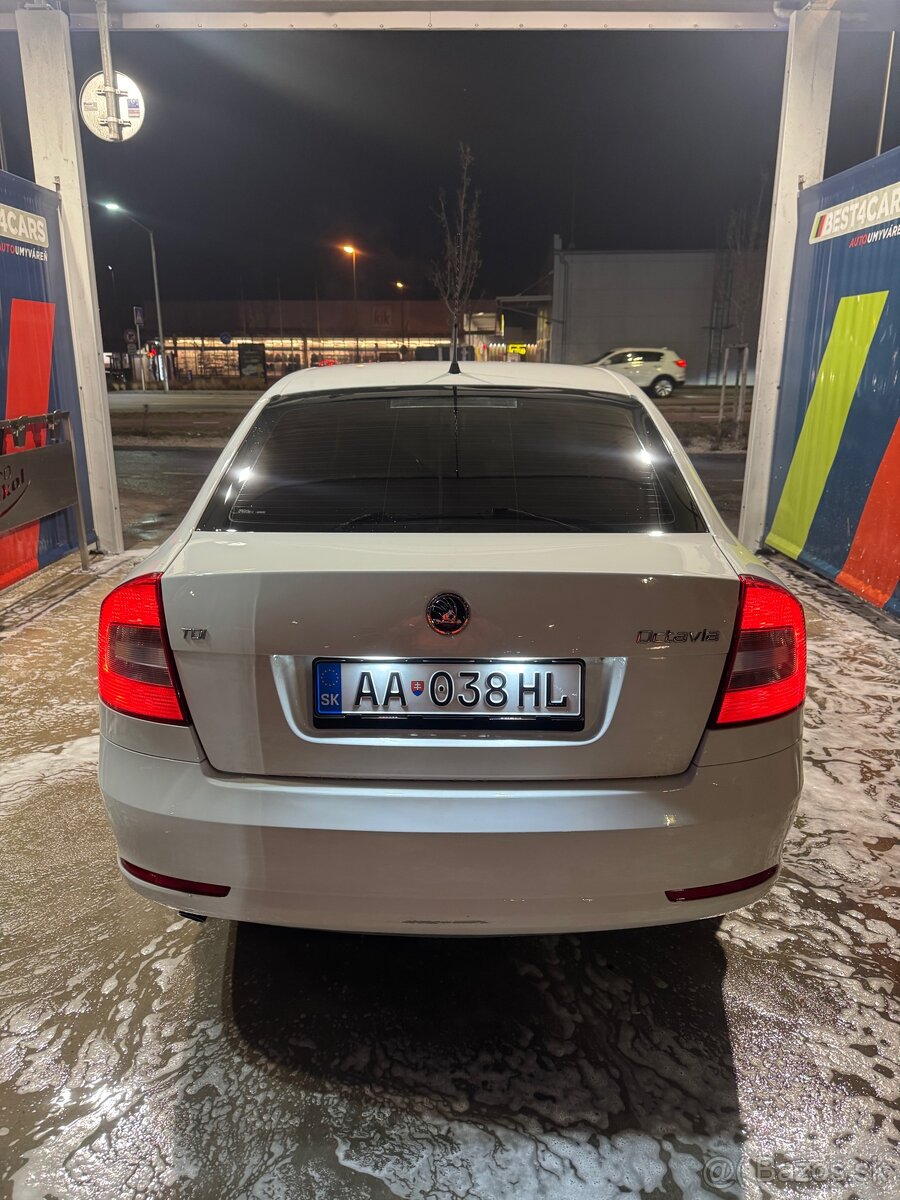 Škoda Octavia 1.6tdi - 4