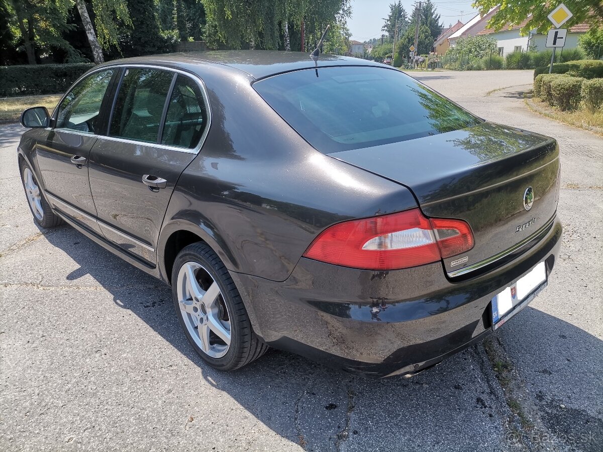 Škoda SuperB 4×4, 125 kw - 4