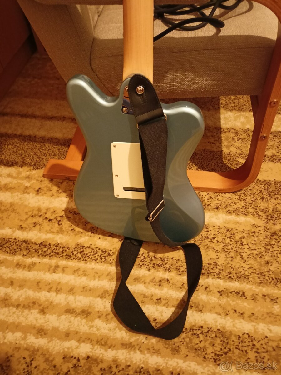 FENDER Squier super-sonic - 4