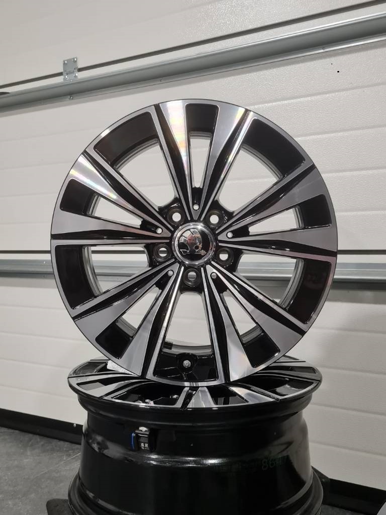 Skoda Superb,Octavia,Kodiaq Karoq, alu disky R17 - 4