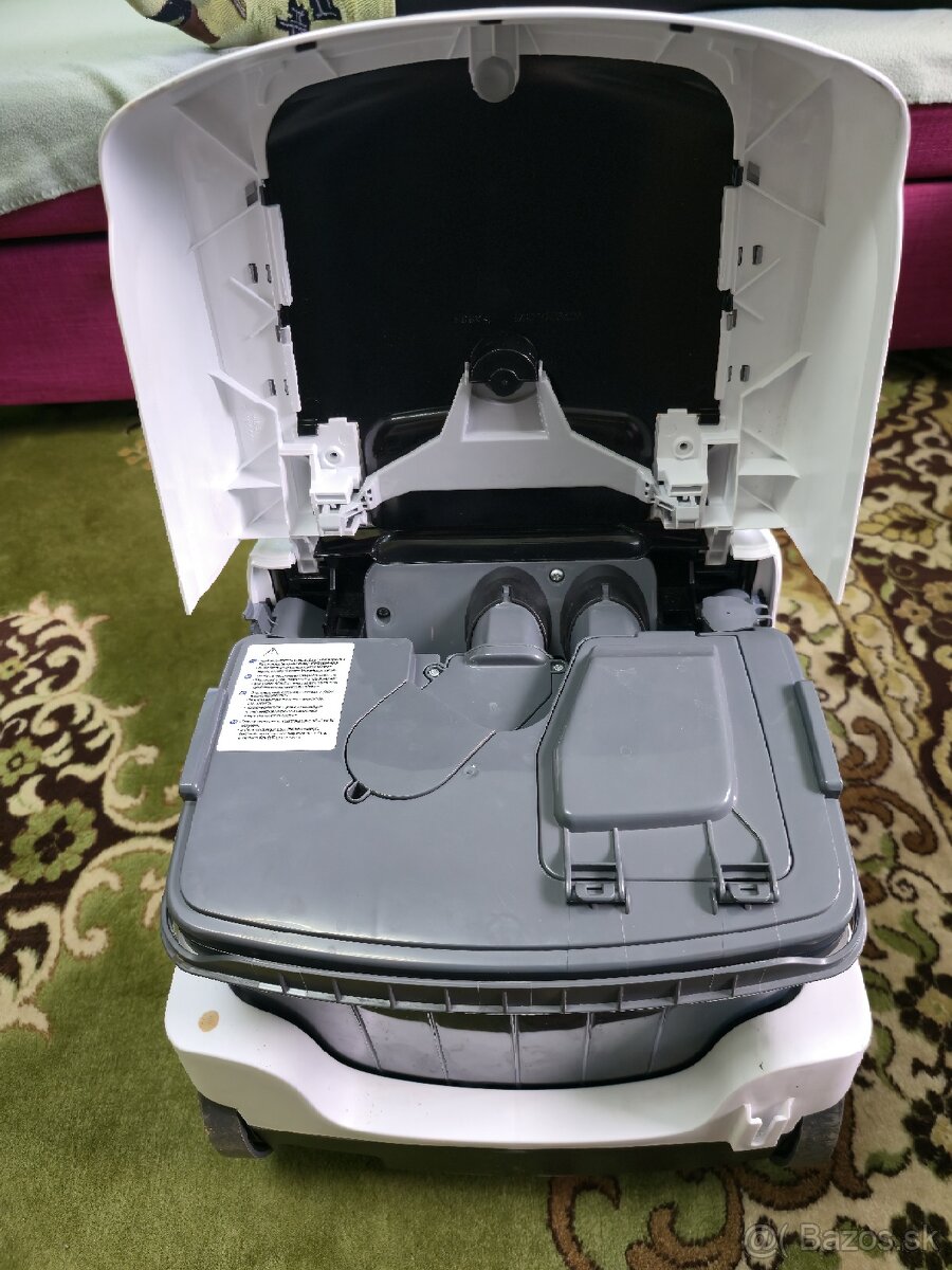 Predám vysávač s tepovačom Bosch - 4