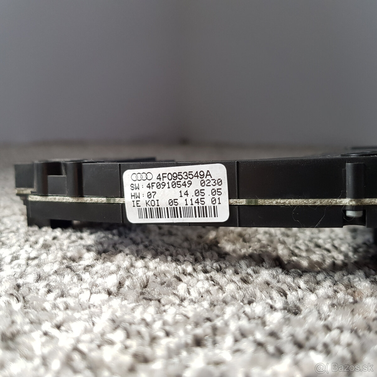 Riadiaca jednotka pod volantom (podvolantová) 4F0953549A - 4