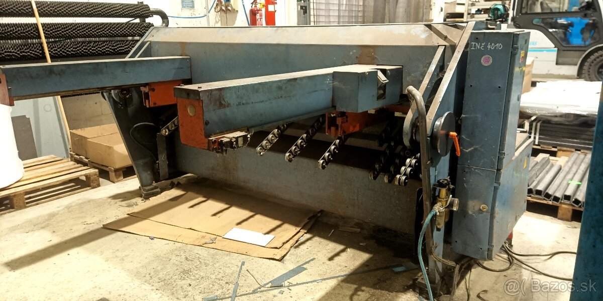 Tabuľové nožnice - 4