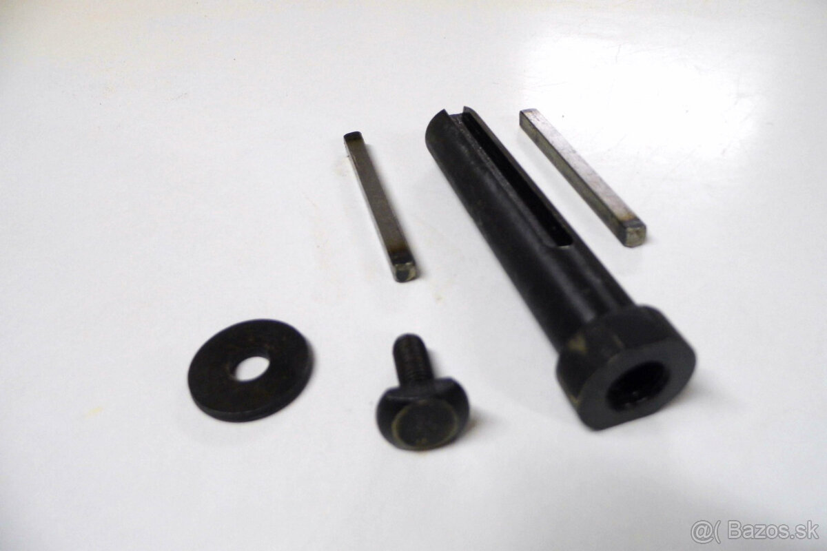 Adaptér na uhlovú brúsku pre kefovací valec - 4