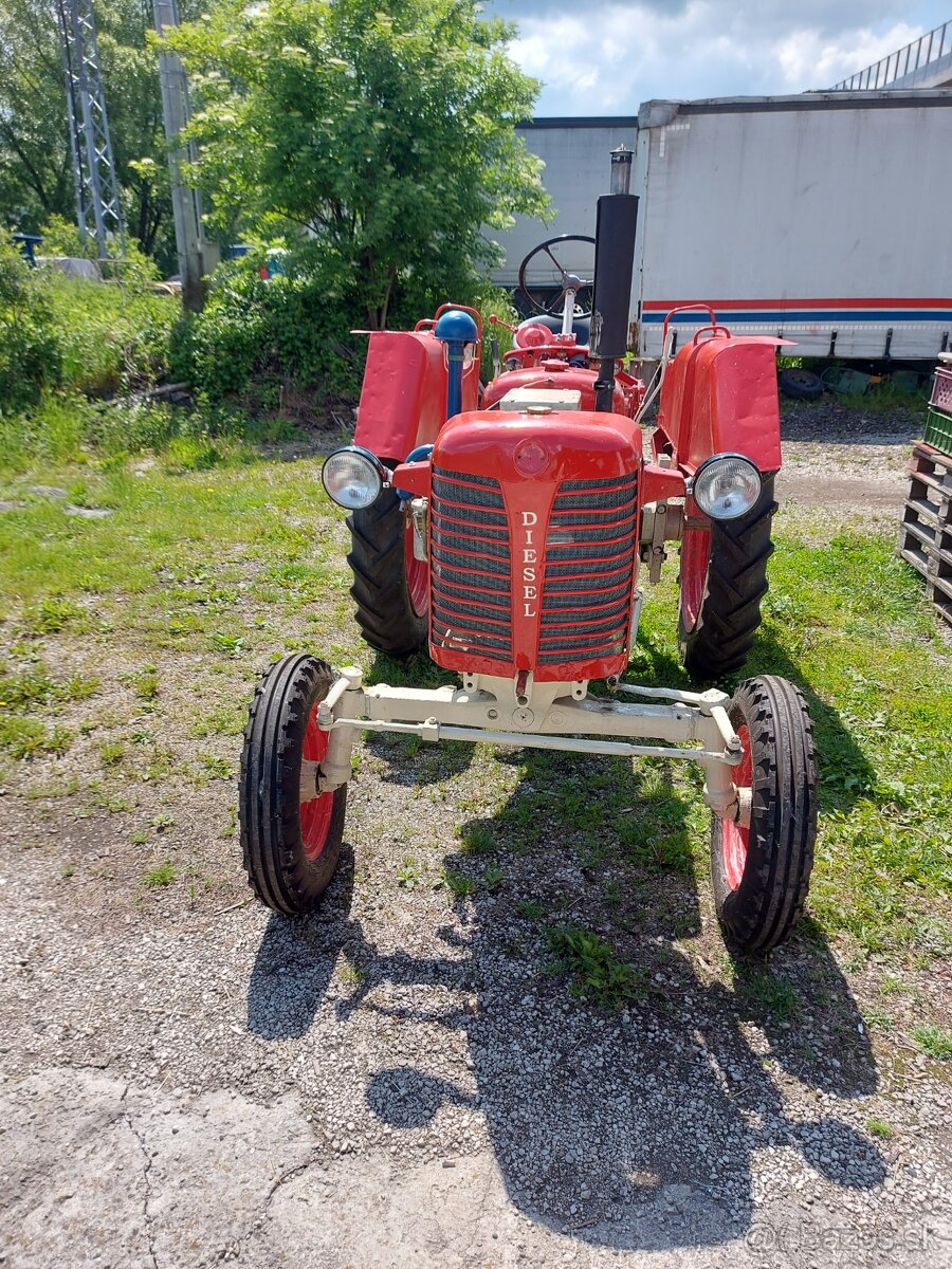 Predám traktor zetor 25k - 4