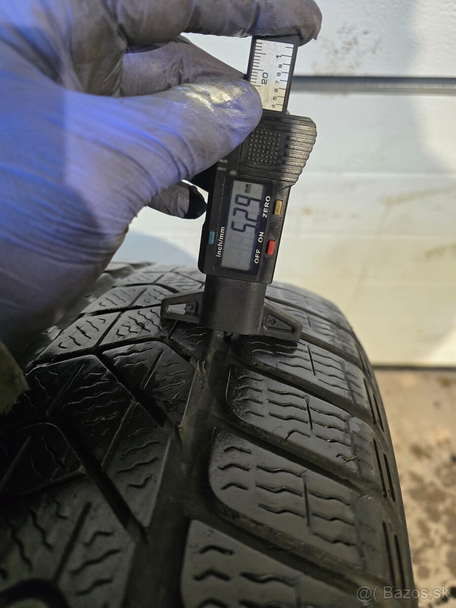 Zimné Pneu 215/55 R17 Nokian, Pirelli - 4