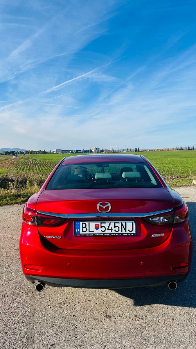 Mazda 6 - 4