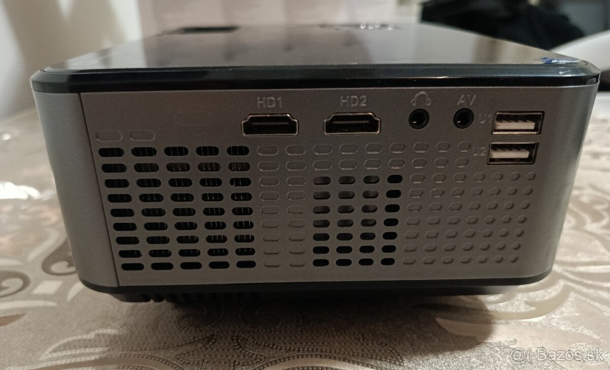 Projektor KRUGER & MATZ V-LED60 s WiFi - 4