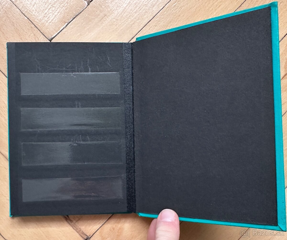 Známky ČSSR s albumom za 4eur - 4